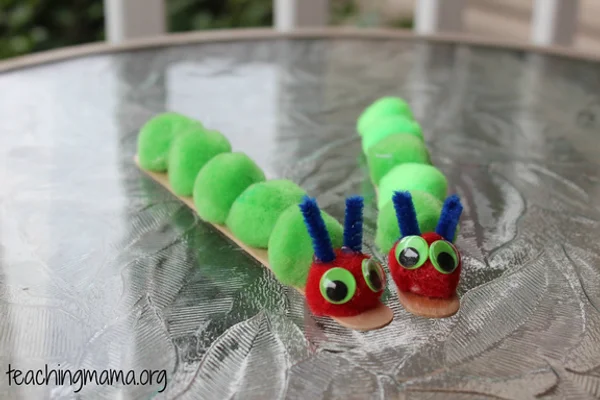 Pompom caterpillar craft