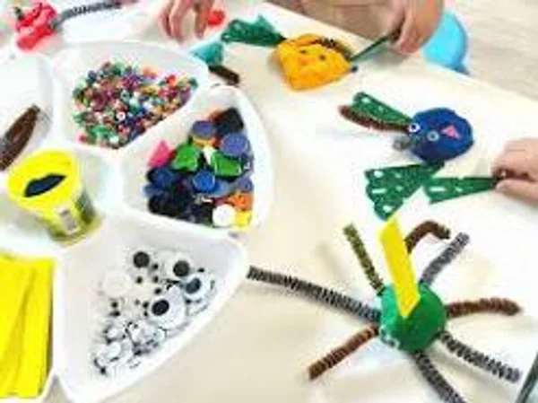 Build-a-bug craft station
